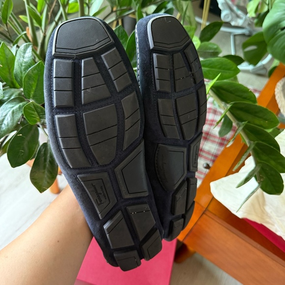 Men’s Salvatore Ferragamo Parigi Loafers size 11 - Picture 9 of 11